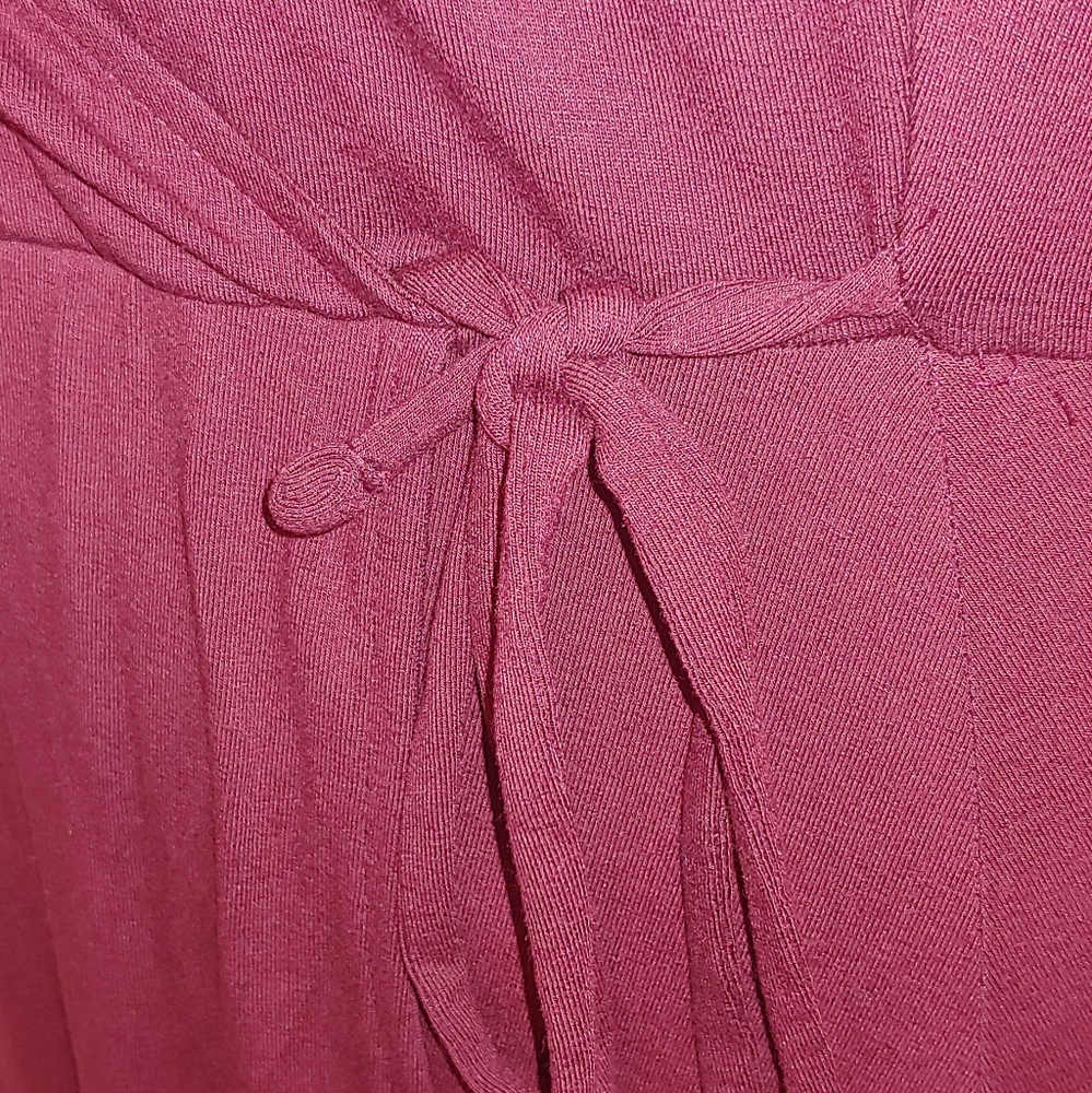 Old Navy XXL Tall burgundy faux wrap dress - Picture 4 of 6